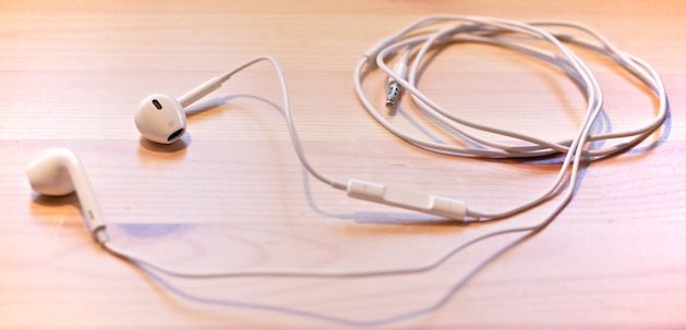 苹果 EarPods 耳机
