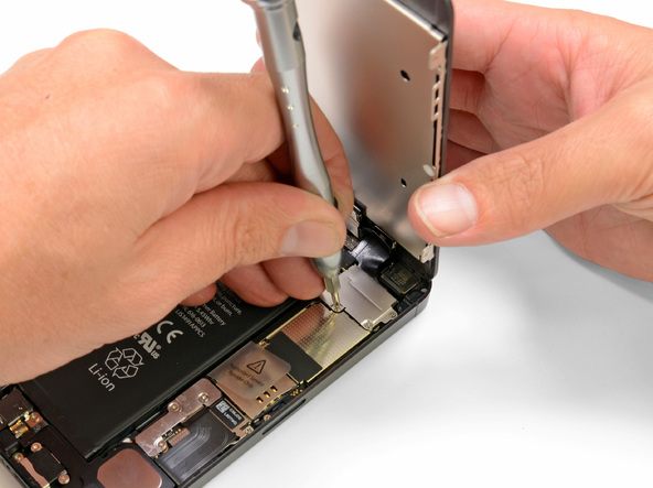 苹果 iPhone 5 拆机